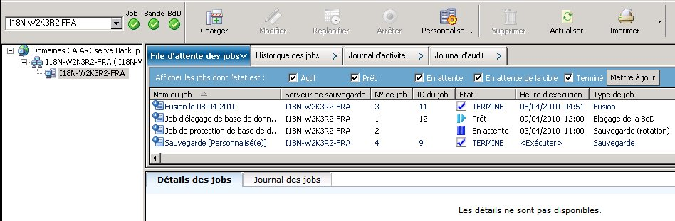 Gestionnaire d'état des jobs. Un serveur de moteur de transfert de données est sélectionné et contient un job dans la file d'attente des jobs.