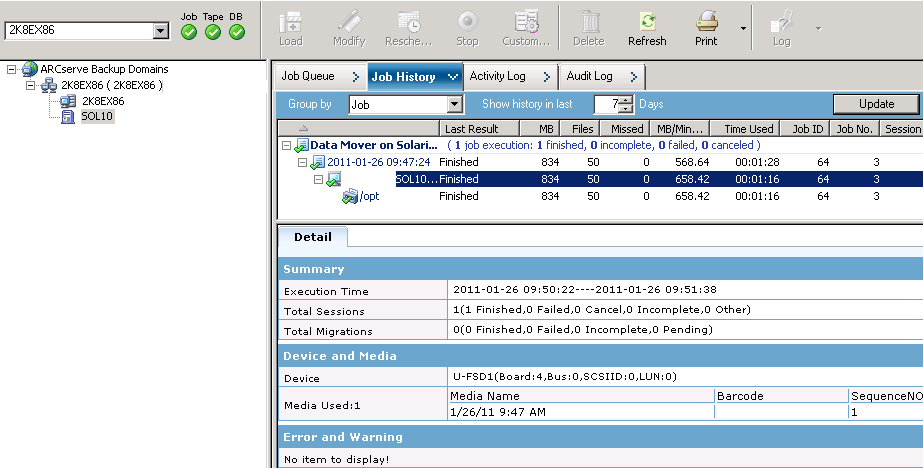 Job Status Manager. A data mover server is selected and contains job history on the Job History tab.